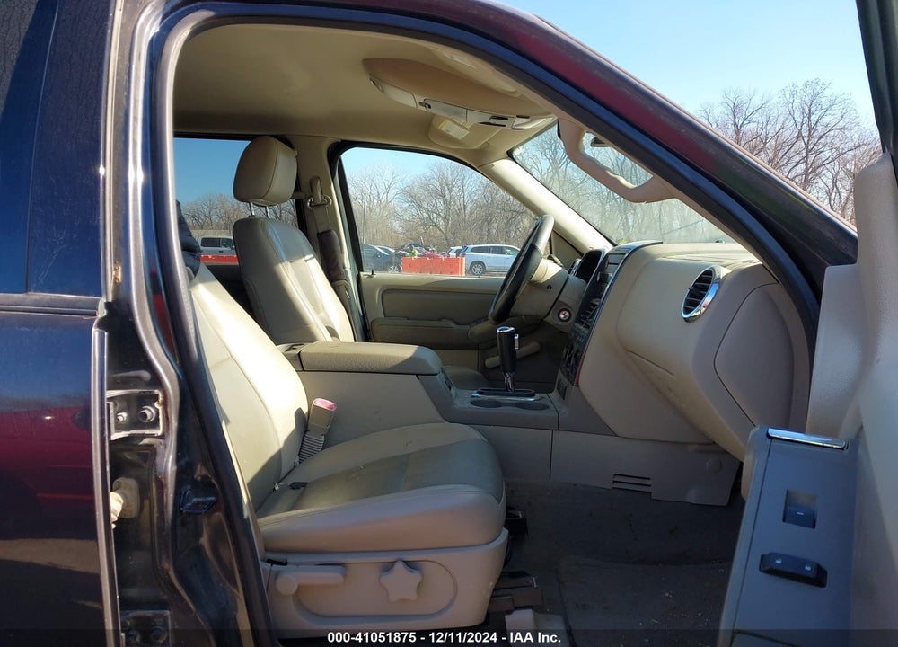 2007 FORD EXPLORER XLT VIN: 1FMEU73EX7UB19389