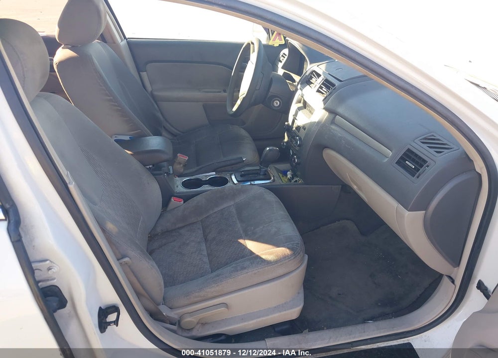 2011 FORD FUSION SE VIN: 3FAHP0HG2BR328089