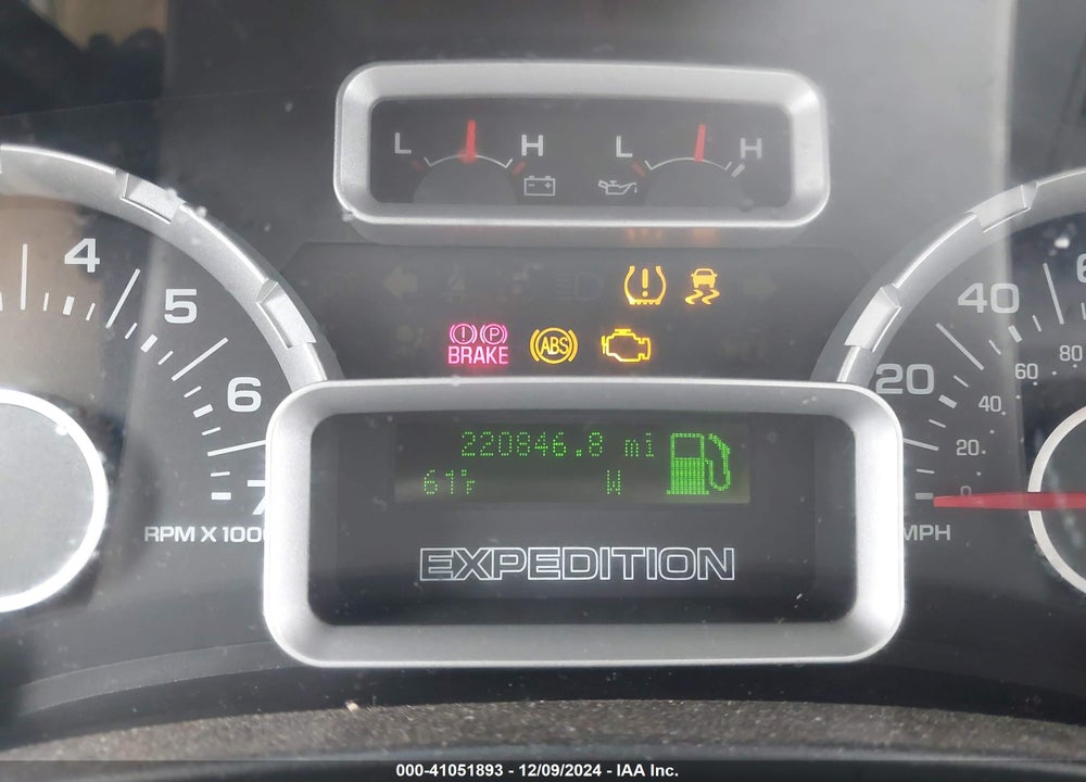 2010 FORD EXPEDITION XLT VIN: 1FMJU1F5XAEA99475