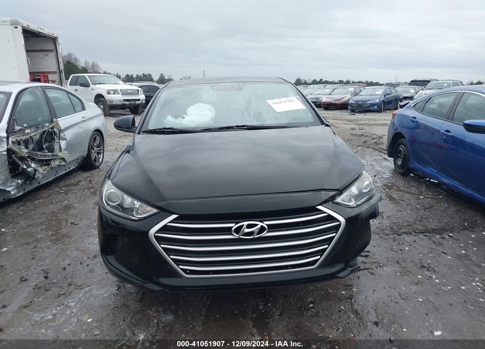 2017 HYUNDAI ELANTRA SE VIN: 5NPD74LF1HH175103