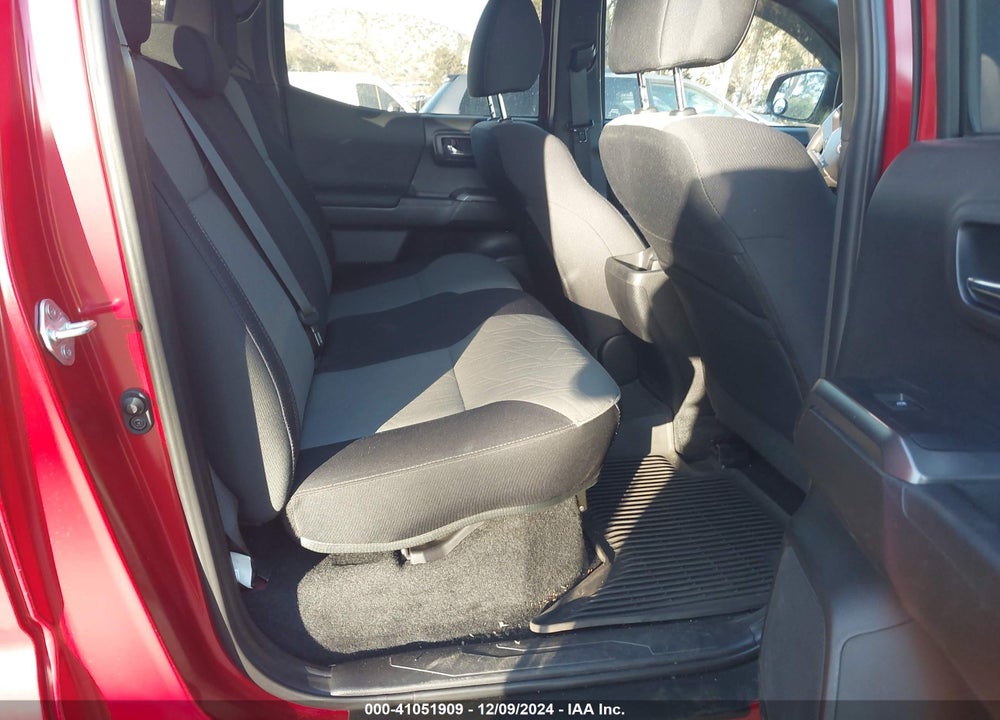 2022 TOYOTA TACOMA TRD OFF ROAD VIN: 3TMCZ5ANXNM492647