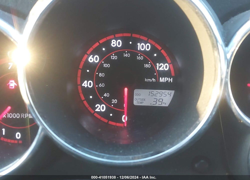 2008 PONTIAC VIBE VIN: 5Y2SL65848Z421437