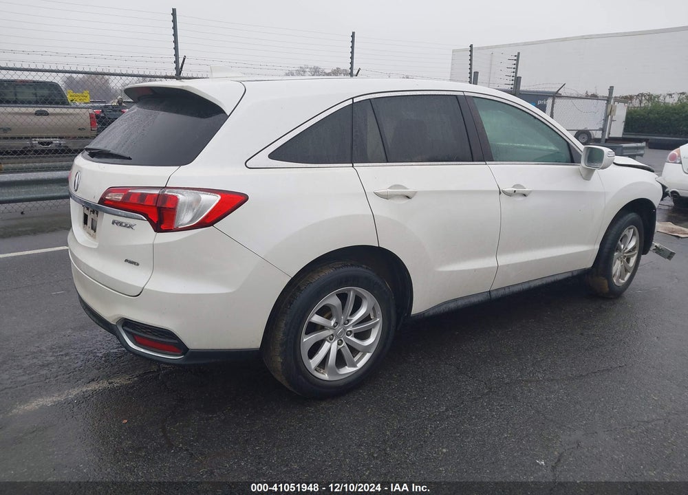 2017 ACURA RDX TECHNOLOGY   WATCH PLUS PACKAGES/W/TECHNOLOGY PACKAGE VIN: 5J8TB4H55HL017709