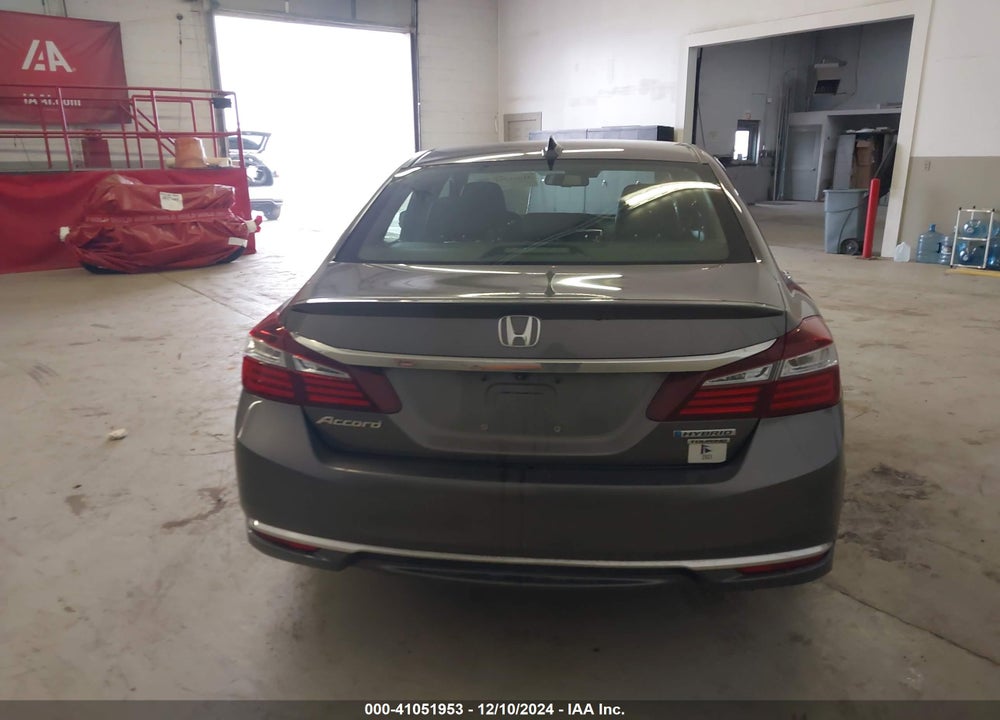 2017 HONDA ACCORD HYBRID TOURING VIN: JHMCR6F78HC016403