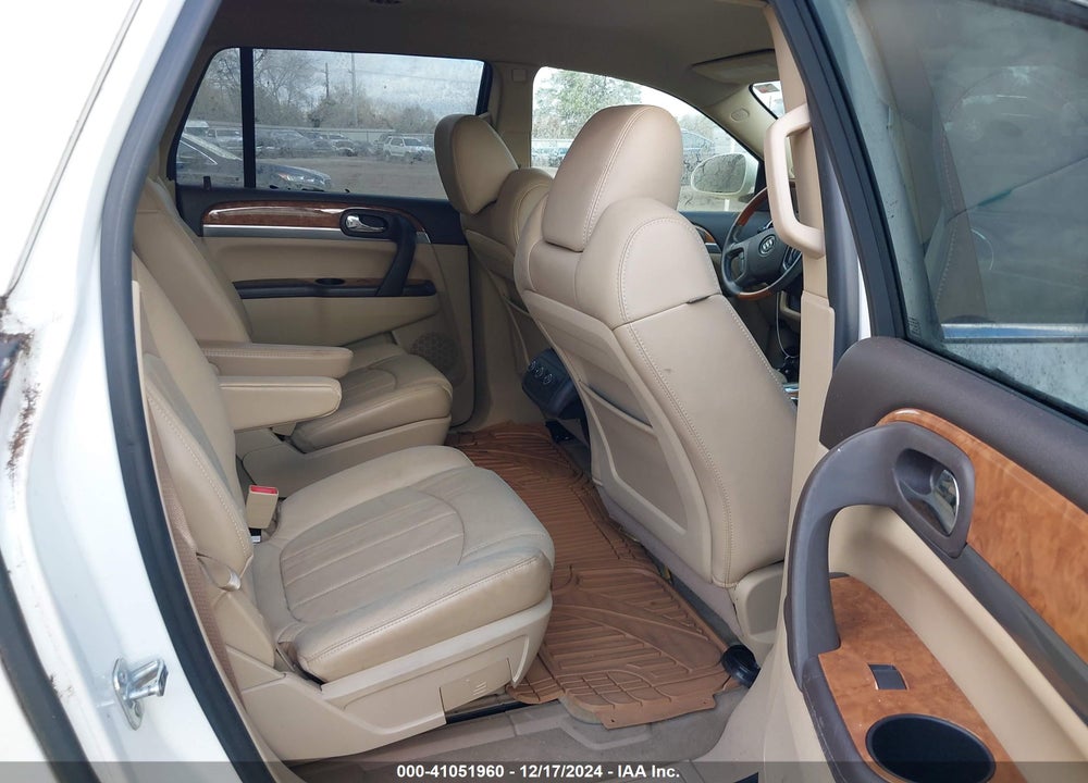 2011 BUICK ENCLAVE 1XL VIN: 5GAKRBED2BJ109791