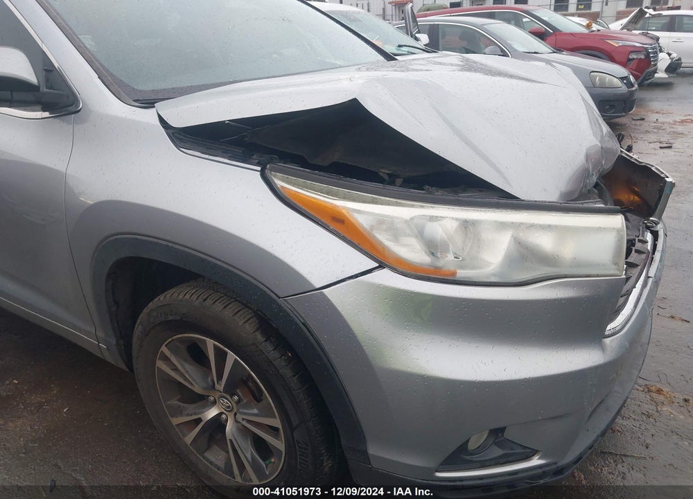 2016 TOYOTA HIGHLANDER XLE V6 VIN: 5TDKKRFH7GS178600