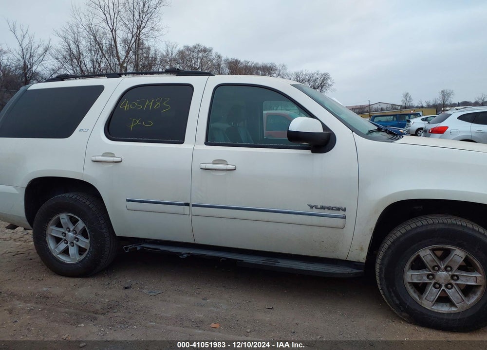 2012 GMC YUKON SLT VIN: 1GKS2CE01CR308263
