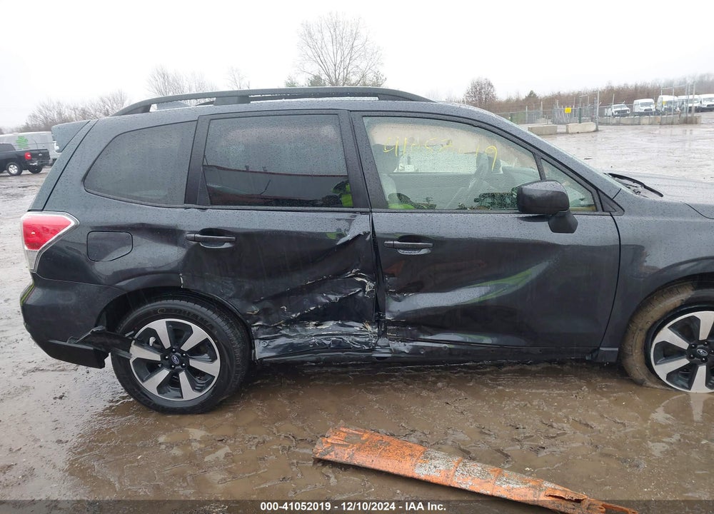2018 SUBARU FORESTER 2.5I PREMIUM VIN: JF2SJAECXJH462679