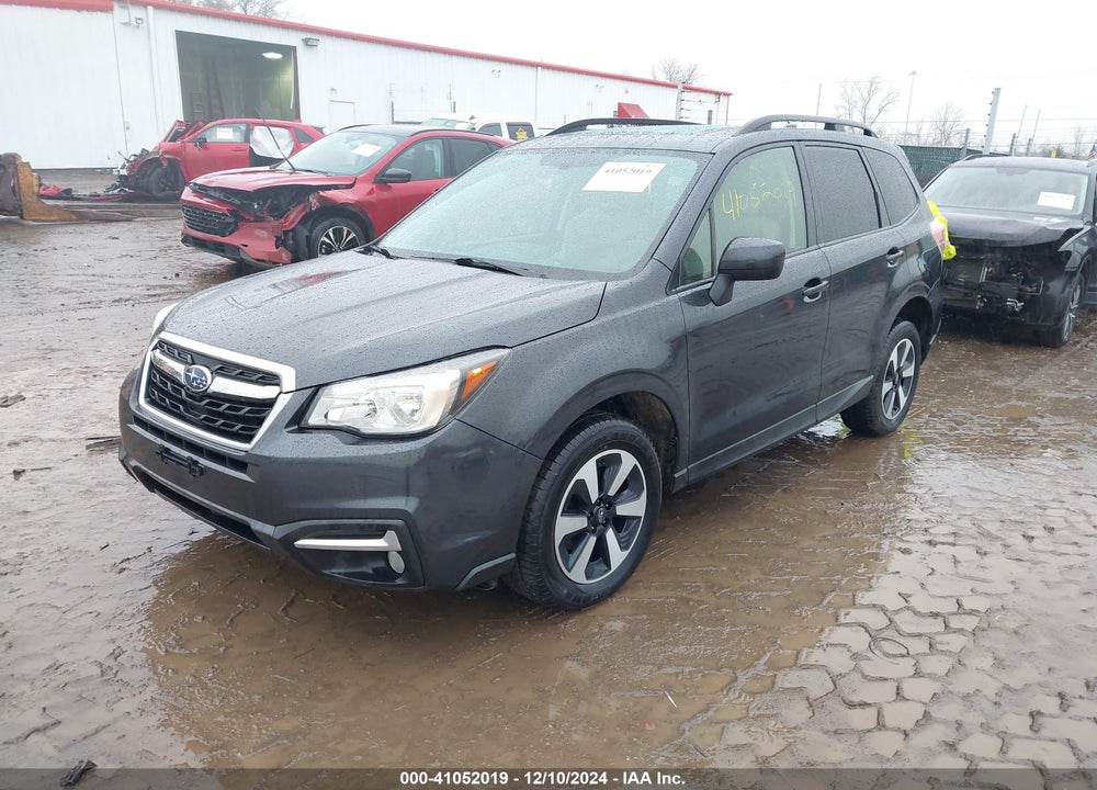 2018 SUBARU FORESTER 2.5I PREMIUM VIN: JF2SJAECXJH462679