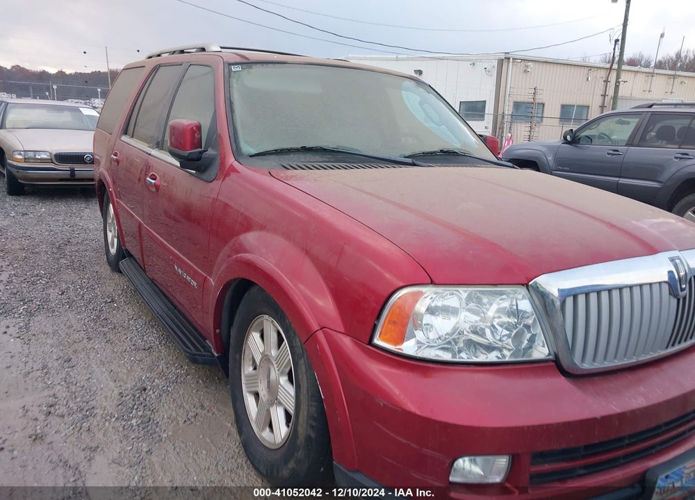 2005 LINCOLN NAVIGATOR VIN: 5LMFU28555LJ06212