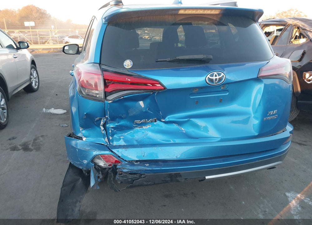 2016 TOYOTA RAV4 HYBRID XLE VIN: JTMRJREV8GD024188