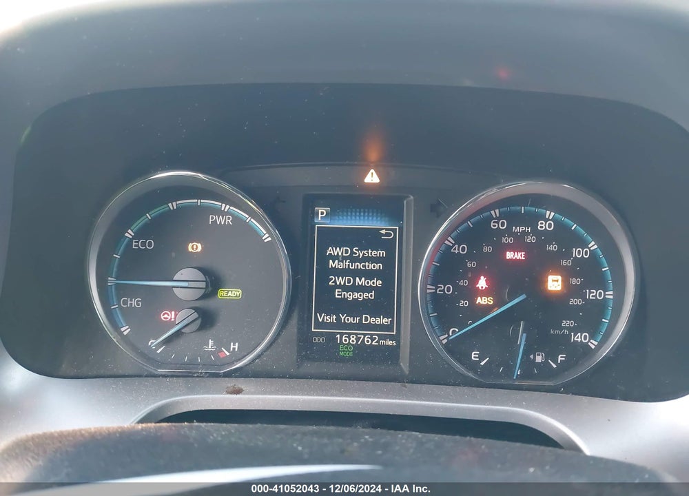 2016 TOYOTA RAV4 HYBRID XLE VIN: JTMRJREV8GD024188