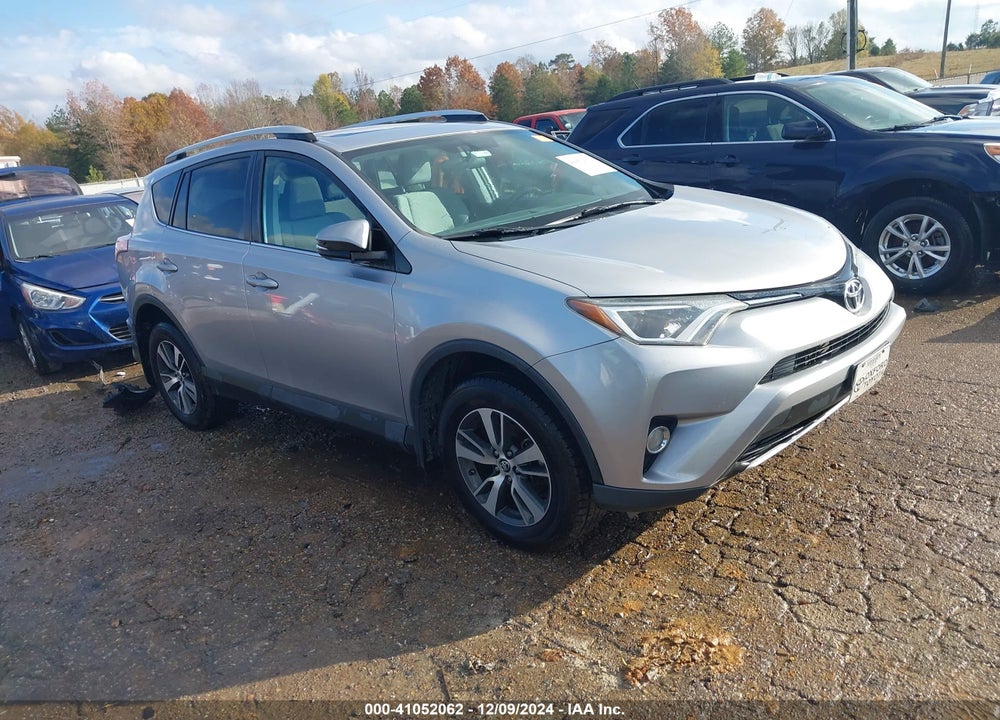 2016 TOYOTA RAV4 XLE VIN: 2T3WFREV2GW292242
