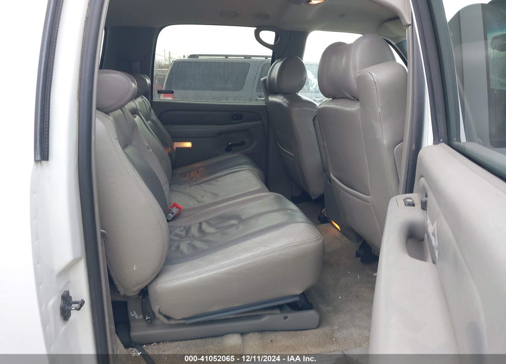 2001 GMC YUKON XL 1500 DENALI VIN: 1GKFK66U11J280514