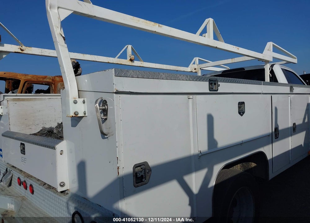2017 FORD F-450 CHASSIS XLT VIN: 1FDUF4GT1HED73338