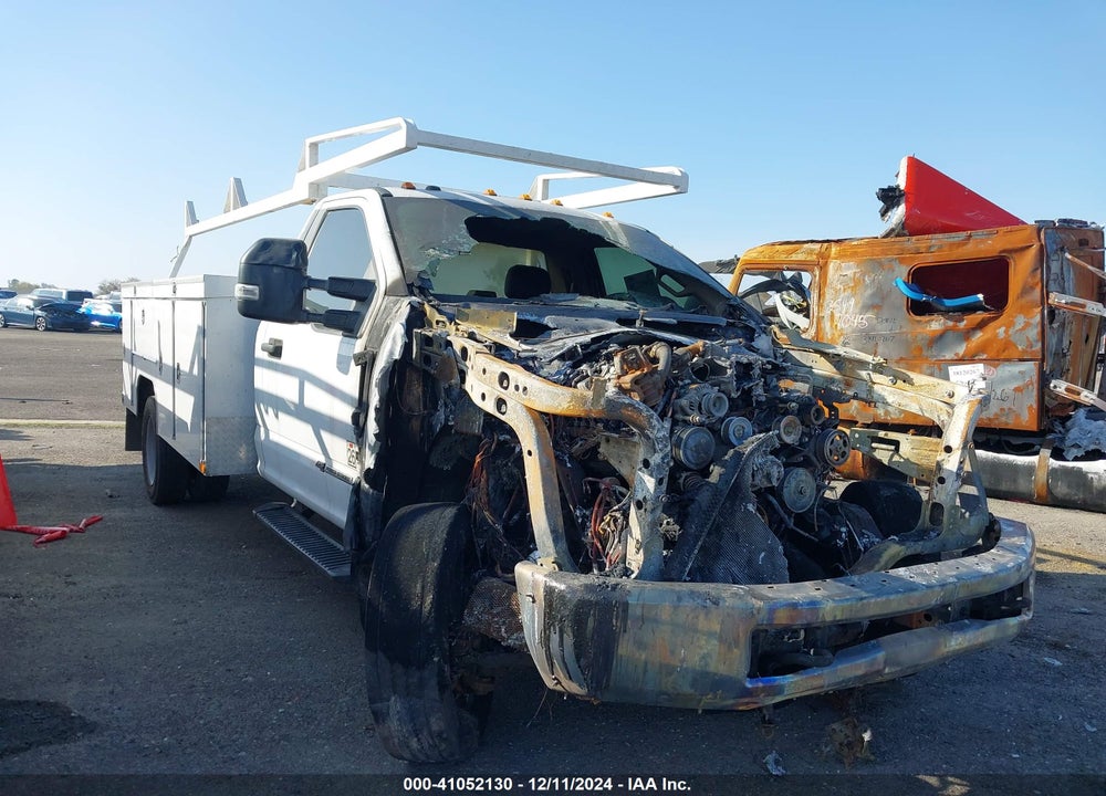 2017 FORD F-450 CHASSIS XLT VIN: 1FDUF4GT1HED73338