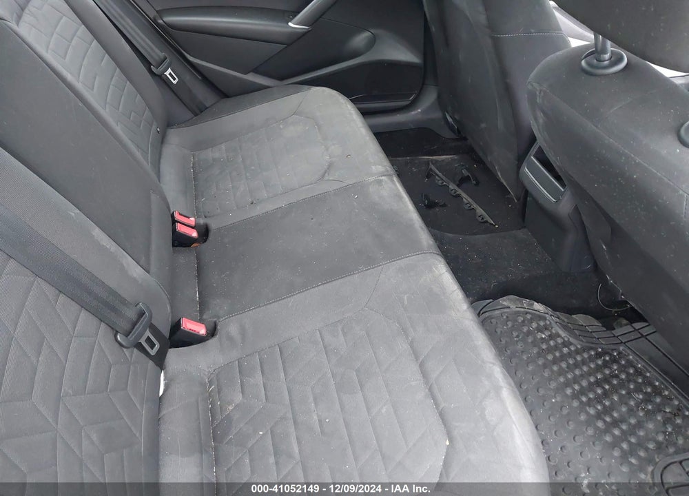 2021 VOLKSWAGEN PASSAT 2.0T S VIN: 1VWAA7A34MC018568