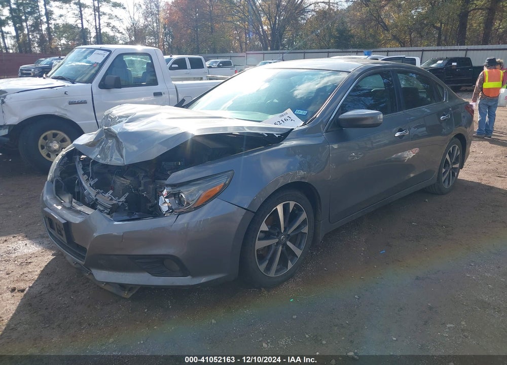 2017 NISSAN ALTIMA VIN: 1N4AL3AP5HN312537