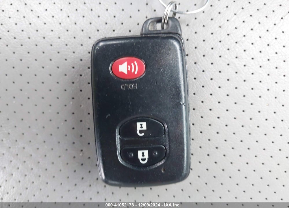 2009 TOYOTA RAV4 LIMITED VIN: JTMBF31VX9D009930