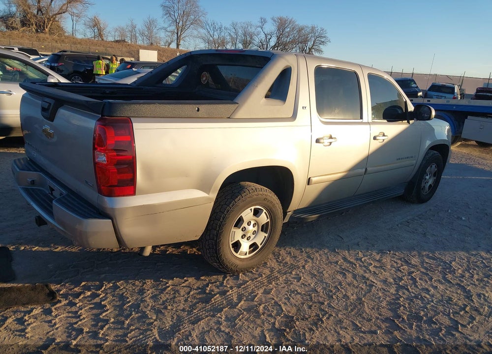 2007 CHEVROLET AVALANCHE 1500 LT VIN: 3GNEC12017G262557