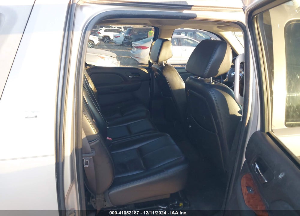 2007 CHEVROLET AVALANCHE 1500 LT VIN: 3GNEC12017G262557
