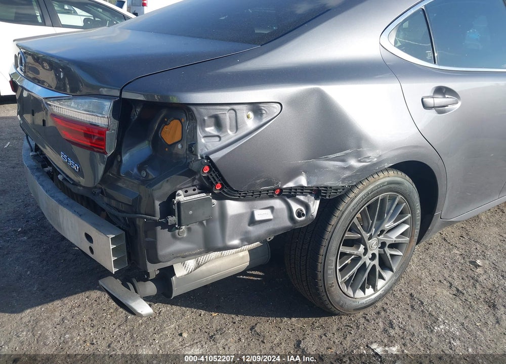 2018 LEXUS ES 350 VIN: 58ABK1GG1JU098496