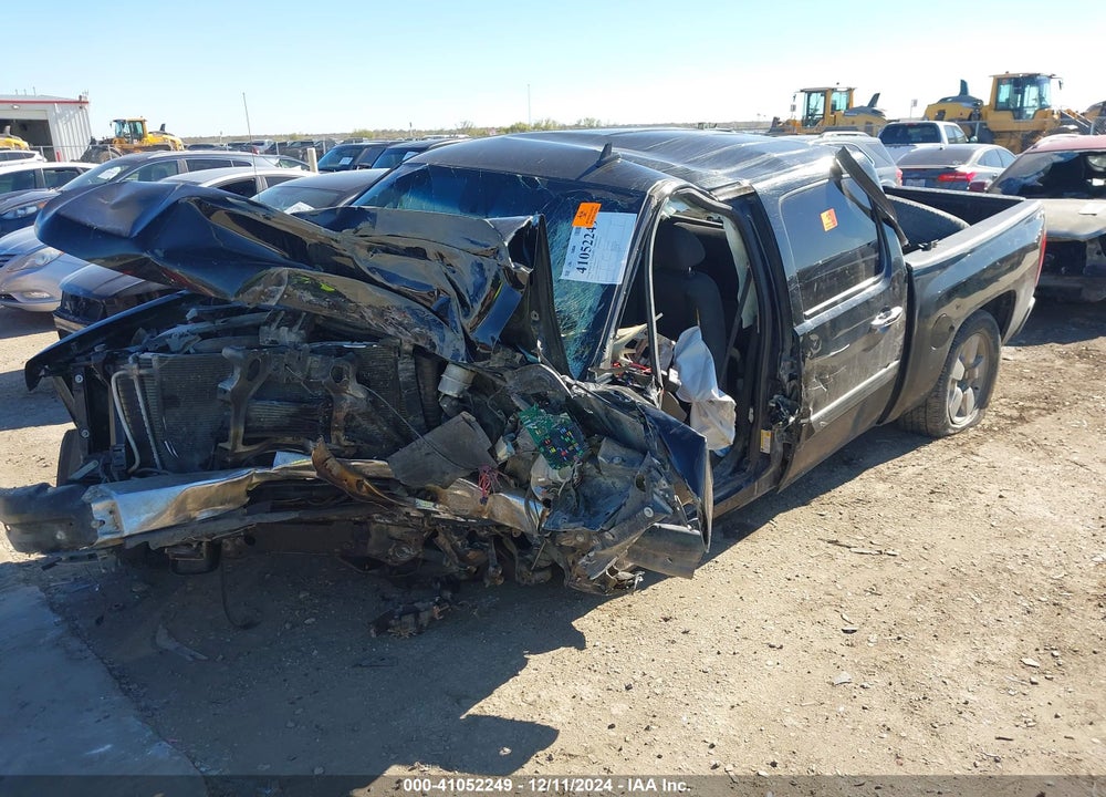 2011 CHEVROLET SILVERADO 1500 LT VIN: 3GCPCSE08BG392217
