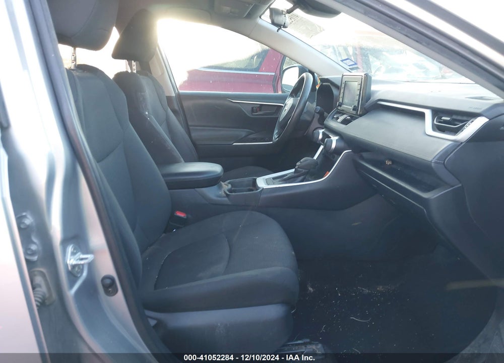 2021 TOYOTA RAV4 LE VIN: 2T3H1RFV9MC102827
