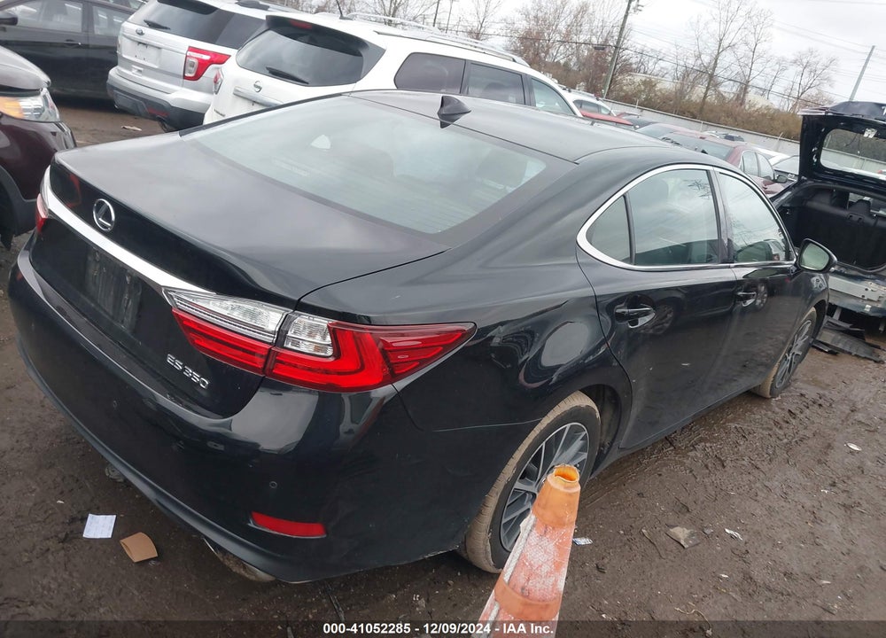 2017 LEXUS ES 350 VIN: 58ABK1GG4HU071707