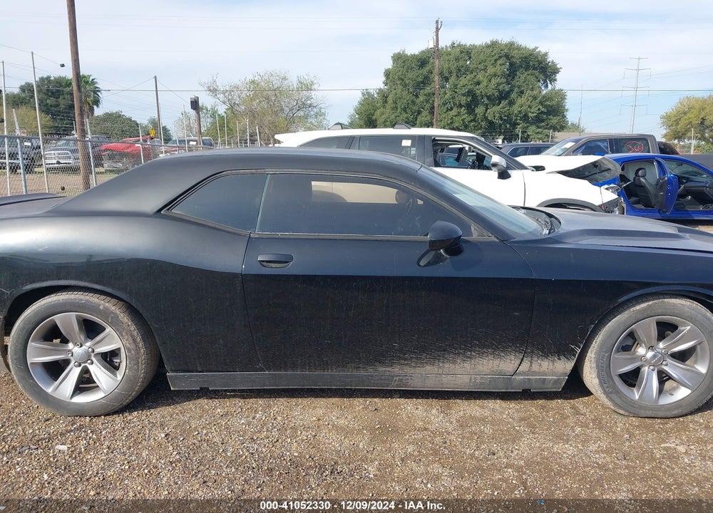 2012 DODGE CHALLENGER SXT VIN: 2C3CDYAG8CH185558