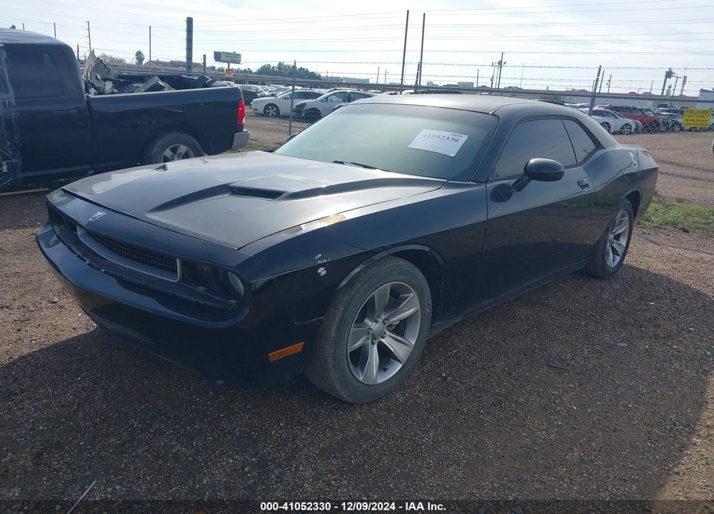 2012 DODGE CHALLENGER SXT VIN: 2C3CDYAG8CH185558