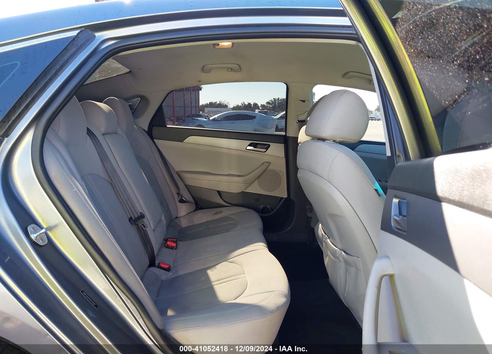 2018 HYUNDAI SONATA ECO VIN: 5NPE24AA1JH724167