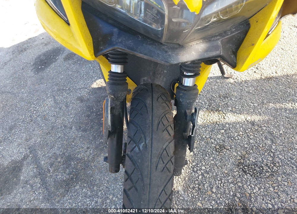 2022 SCOOTER 50CC VIN: H0DTABF17NX010544