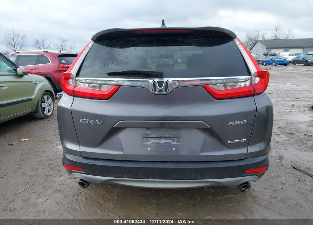 2018 HONDA CR-V TOURING VIN: 7FARW2H96JE032124