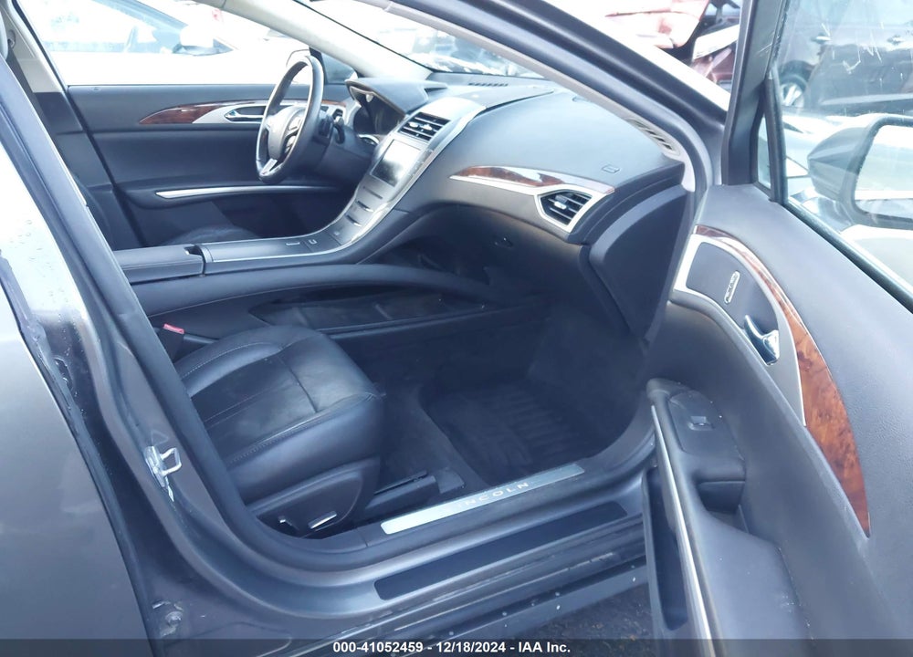 2014 LINCOLN MKZ VIN: 3LN6L2GK0ER816410