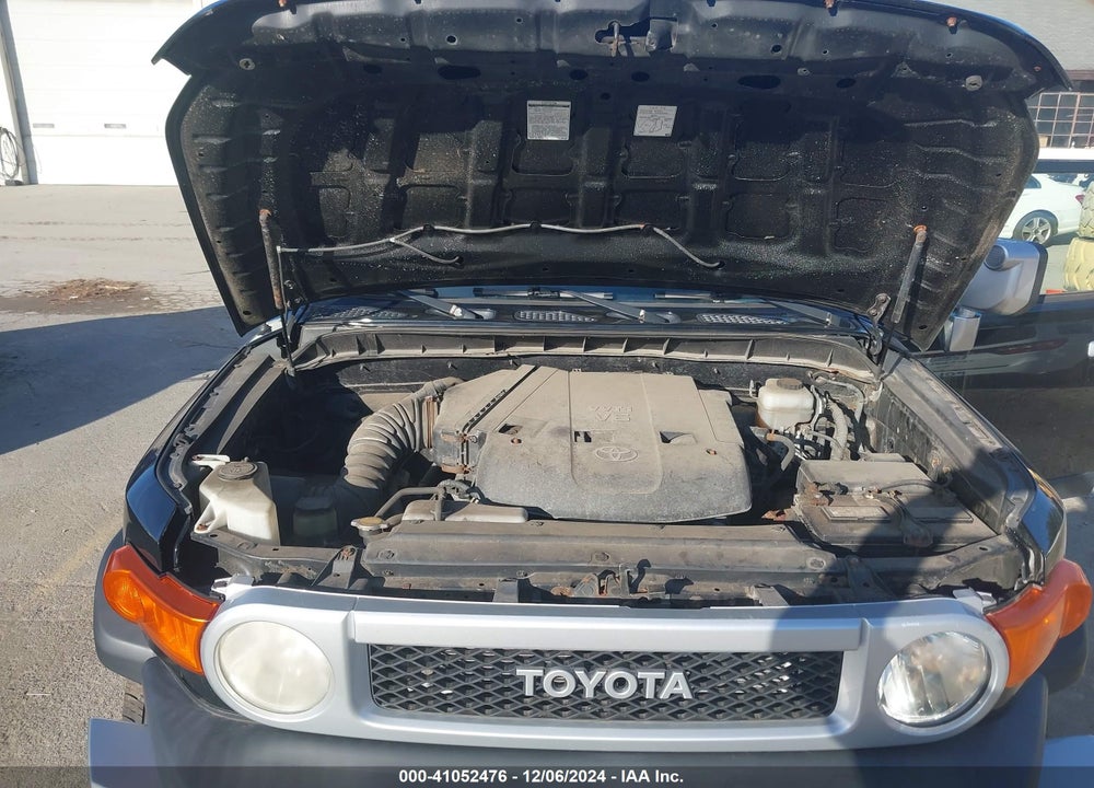 2007 TOYOTA FJ CRUISER VIN: JTEBU11FX70014273