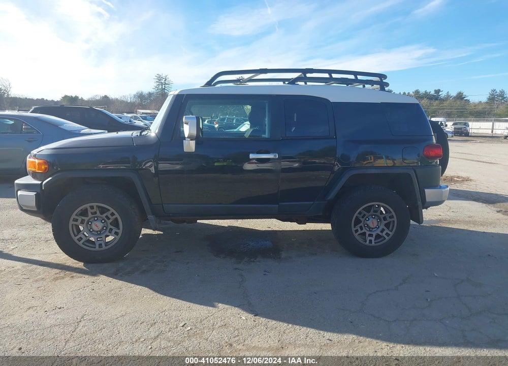 2007 TOYOTA FJ CRUISER VIN: JTEBU11FX70014273