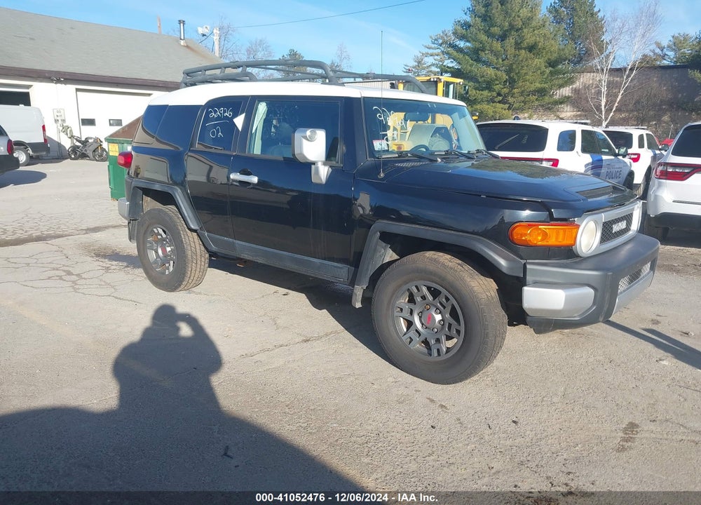 2007 TOYOTA FJ CRUISER VIN: JTEBU11FX70014273