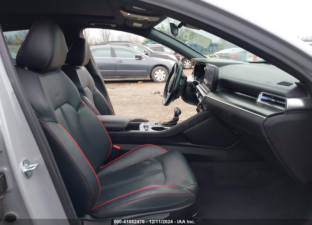 2023 KIA K5 GT VIN: 5XXG44J87PG177667
