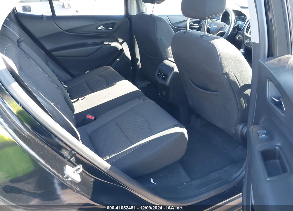 2019 CHEVROLET EQUINOX LT VIN: 2GNAXKEV6K6168520