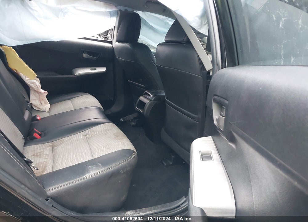 2014 TOYOTA CAMRY SE VIN: 4T1BF1FK2EU780696