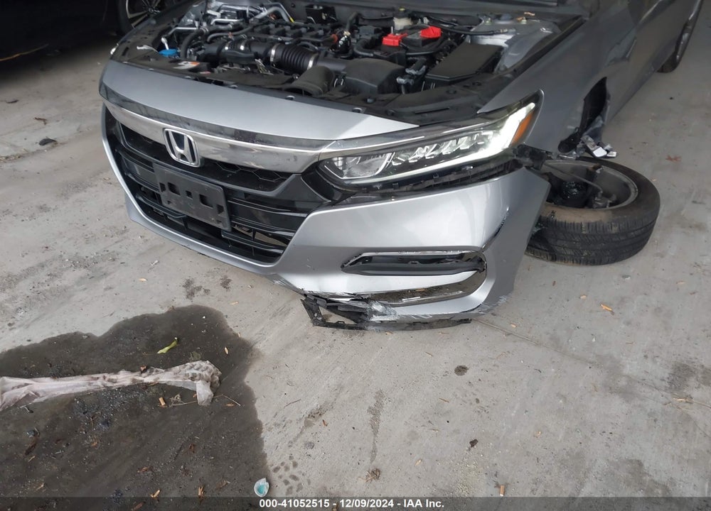 2019 HONDA ACCORD VIN: 1HGCV1F13KA136416