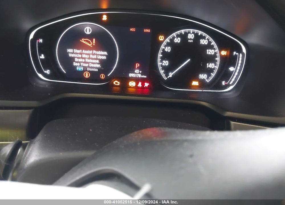 2019 HONDA ACCORD VIN: 1HGCV1F13KA136416