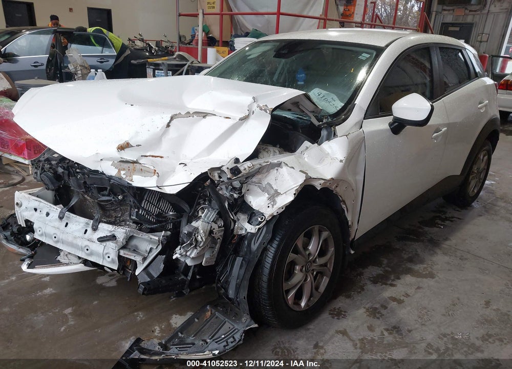 2018 MAZDA CX-3 SPORT VIN: JM1DKDB70J0305853