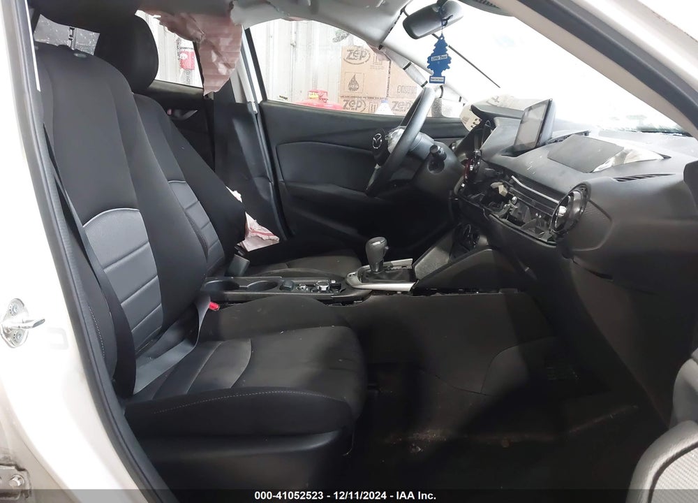 2018 MAZDA CX-3 SPORT VIN: JM1DKDB70J0305853