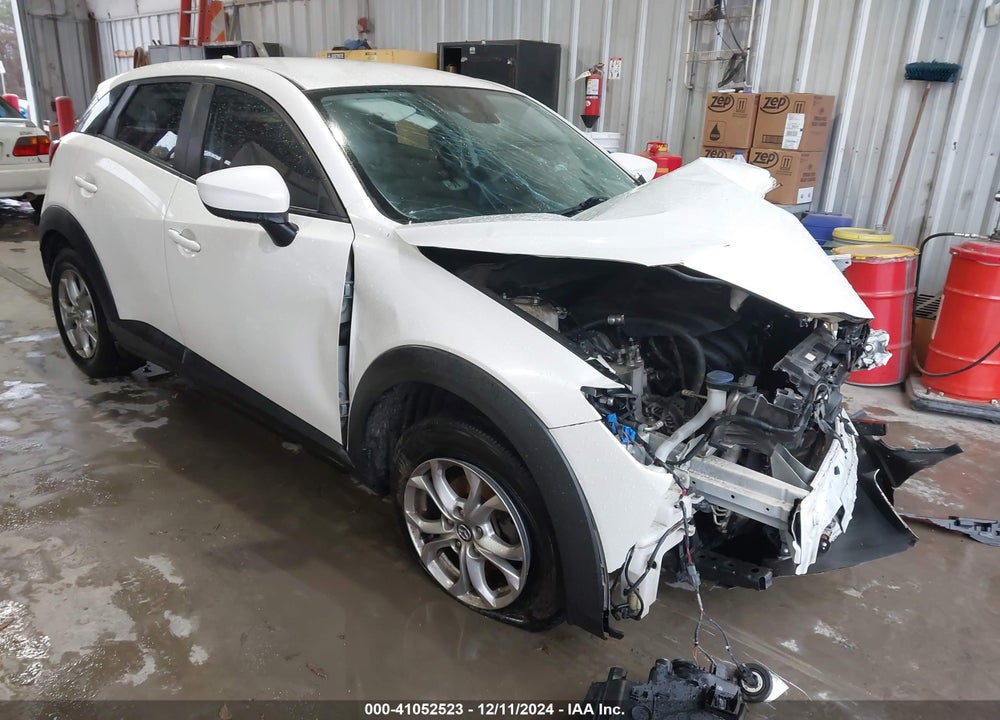 2018 MAZDA CX-3 SPORT VIN: JM1DKDB70J0305853