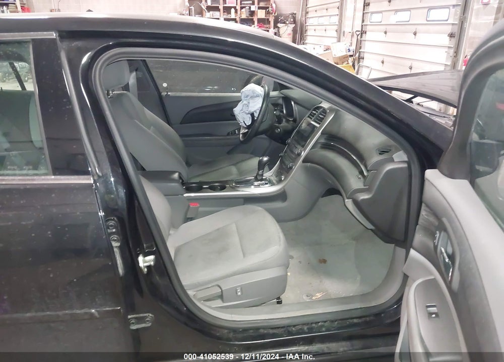 2013 CHEVROLET MALIBU VIN: 1G11B5SA6DF351489