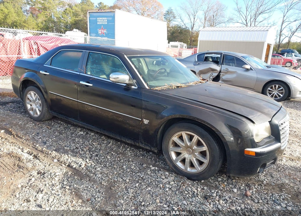 2007 CHRYSLER 300C VIN: 2C3KA63H47H826869