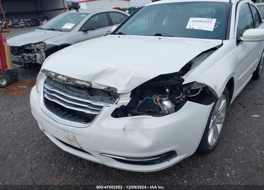 2012 CHRYSLER 200 TOURING VIN: 1C3CCBBG7CN240653