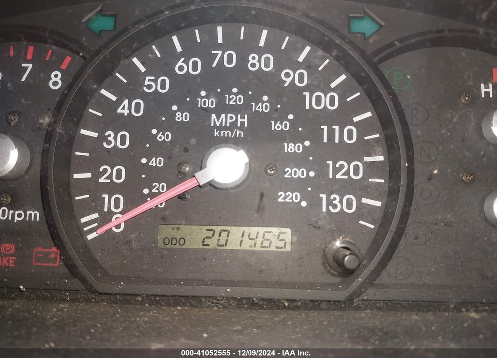 2003 KIA SORENTO EX/LX VIN: KNDJD733735176543